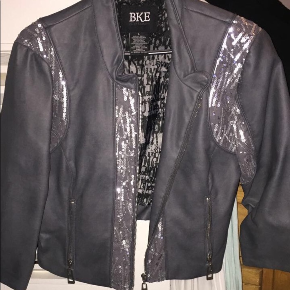 Grey jacket - Picture 2 of 4